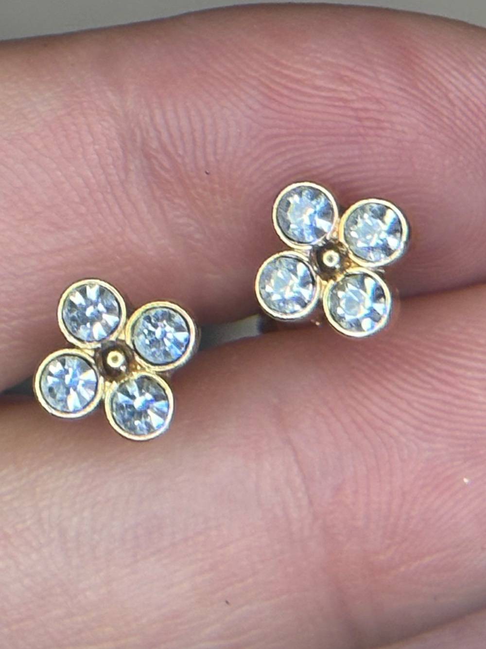 Vintage Avon Crystal Flower Clip-On Earrings